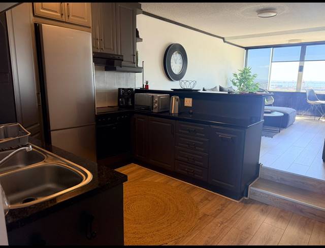 3 BEDROOM APARTMENT TO LET IN HUMEWOOD